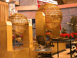 20080801211445-bombos-de-loteria.png
